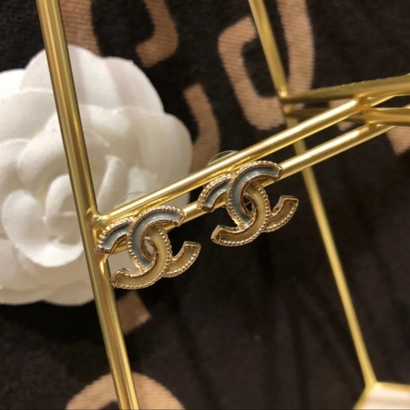 AUTH CHANEL CC Stud Earrings Teal Beige - Picture 7 of 9